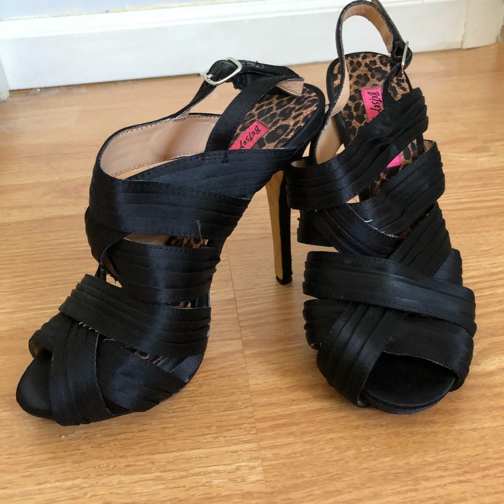 Betsey Johnson shoes
